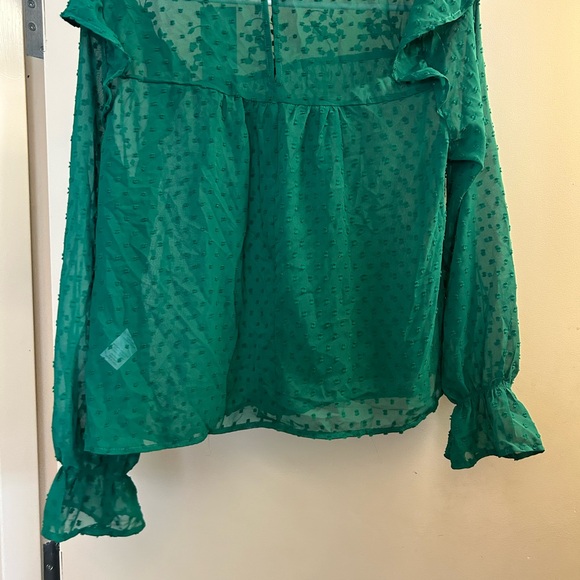 Bleuh Ciel Green Top - Picture 2 of 3